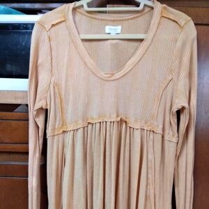 True Craft tan blouse sz XL